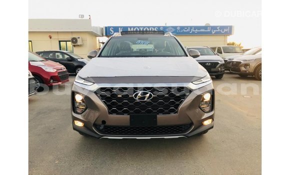 Acheter Import Voiture Hyundai Santa Fe Marron à Import - Dubai, État d'Al Jazirah Acheter Import Voiture Hyundai Santa Fe Marron à Import - Dubai, État d'Al Jazirah