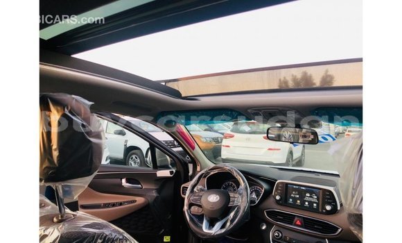 Acheter Import Voiture Hyundai Santa Fe Marron à Import - Dubai, État d'Al Jazirah Acheter Import Voiture Hyundai Santa Fe Marron à Import - Dubai, État d'Al Jazirah