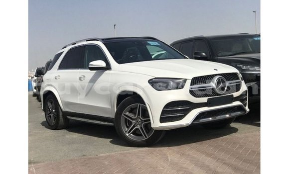 Buy Import Mercedes-Benz GLE White Car in Import - Dubai in Al Jazirah State