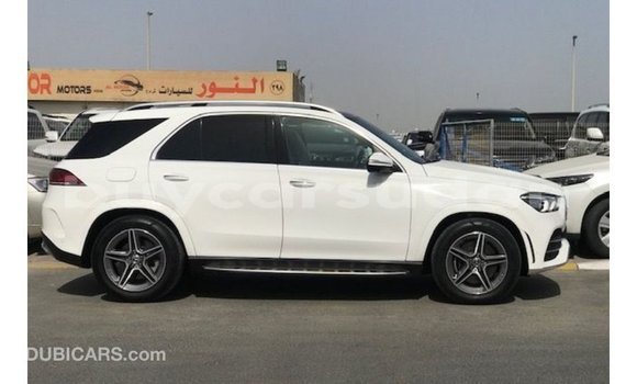 Acheter Import Voiture Mercedes-Benz GLE Blanc à Import - Dubai, État d'Al Jazirah Acheter Import Voiture Mercedes-Benz GLE Blanc à Import - Dubai, État d'Al Jazirah