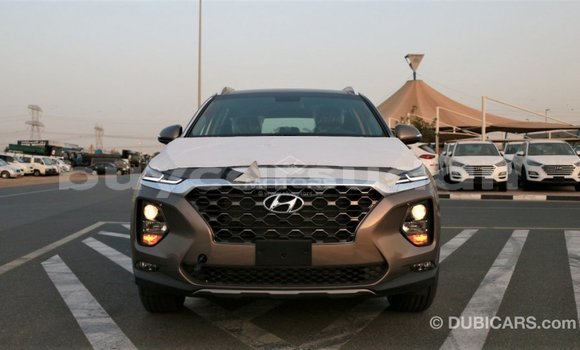 Acheter Import Voiture Hyundai Santa Fe Marron à Import - Dubai, État d'Al Jazirah Acheter Import Voiture Hyundai Santa Fe Marron à Import - Dubai, État d'Al Jazirah
