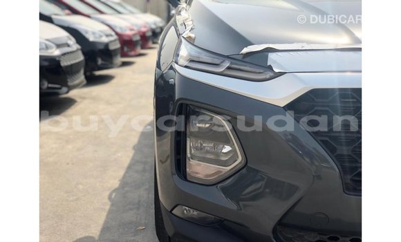 Acheter Import Voiture Hyundai Santa Fe Vert à Import - Dubai, État d'Al Jazirah Acheter Import Voiture Hyundai Santa Fe Vert à Import - Dubai, État d'Al Jazirah