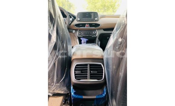 Acheter Import Voiture Hyundai Santa Fe Vert à Import - Dubai, État d'Al Jazirah Acheter Import Voiture Hyundai Santa Fe Vert à Import - Dubai, État d'Al Jazirah
