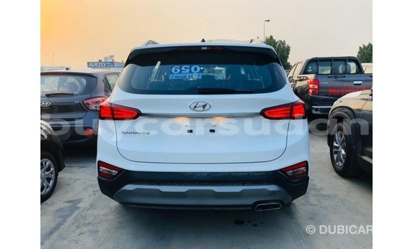 Buy Import Hyundai Santa Fe White Car in Import - Dubai in Al Jazirah State Buy Import Hyundai Santa Fe White Car in Import - Dubai in Al Jazirah State
