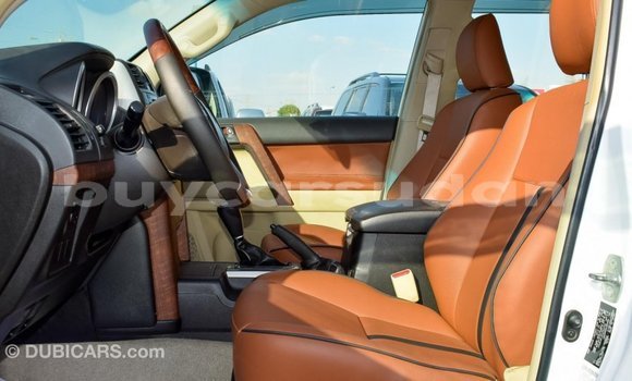 Buy Import Toyota Prado White Car in Import - Dubai in Al Jazirah State Buy Import Toyota Prado White Car in Import - Dubai in Al Jazirah State
