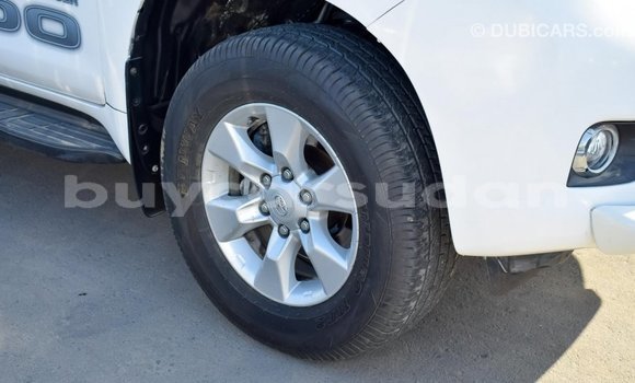Buy Import Toyota Prado White Car in Import - Dubai in Al Jazirah State Buy Import Toyota Prado White Car in Import - Dubai in Al Jazirah State
