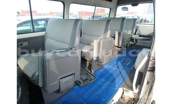 Buy Import Nissan Caravan White Car in Import - Dubai in Al Jazirah State Buy Import Nissan Caravan White Car in Import - Dubai in Al Jazirah State