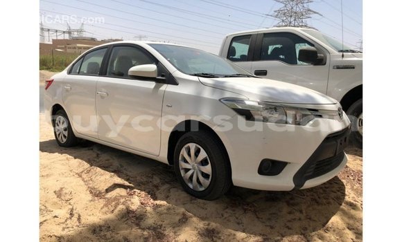 Acheter Import Voiture Toyota Yaris Blanc à Import - Dubai, État d'Al Jazirah Acheter Import Voiture Toyota Yaris Blanc à Import - Dubai, État d'Al Jazirah