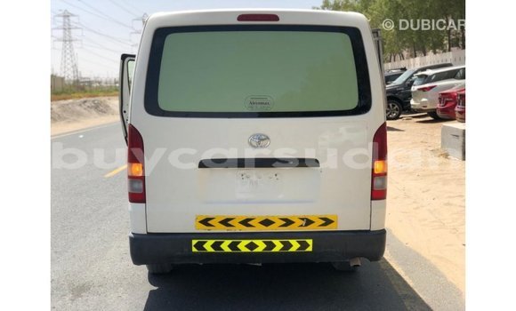 Buy Import Toyota Hiace White Car in Import - Dubai in Al Jazirah State Buy Import Toyota Hiace White Car in Import - Dubai in Al Jazirah State