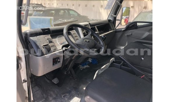 Acheter Import Voiture Mitsubishi i Blanc à Import - Dubai, État d'Al Jazirah Acheter Import Voiture Mitsubishi i Blanc à Import - Dubai, État d'Al Jazirah