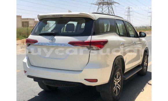 Buy Import Toyota Fortuner White Car in Import - Dubai in Al Jazirah State Buy Import Toyota Fortuner White Car in Import - Dubai in Al Jazirah State