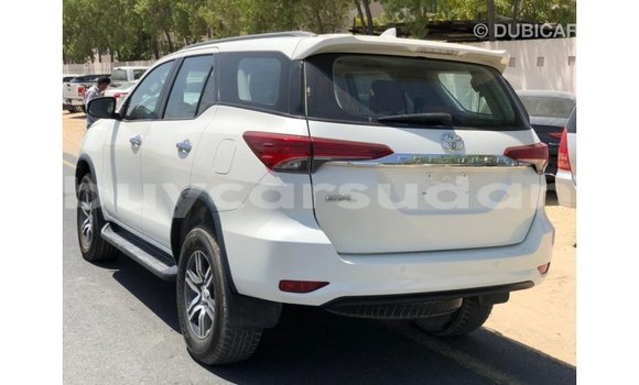 Buy Import Toyota Fortuner White Car in Import - Dubai in Al Jazirah State Buy Import Toyota Fortuner White Car in Import - Dubai in Al Jazirah State
