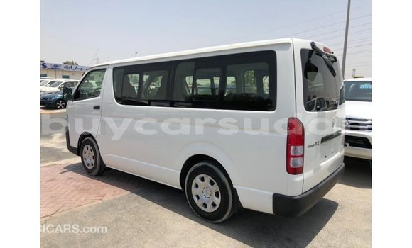 Buy Import Toyota DA White Truck in Import - Dubai in Al Jazirah State Buy Import Toyota DA White Truck in Import - Dubai in Al Jazirah State