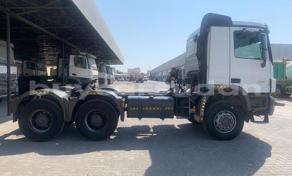 Buy Used Mercedes‒Benz Truck White Truck in Abu Hijar in Sinnar Buy Used Mercedes‒Benz Truck White Truck in Abu Hijar in Sinnar