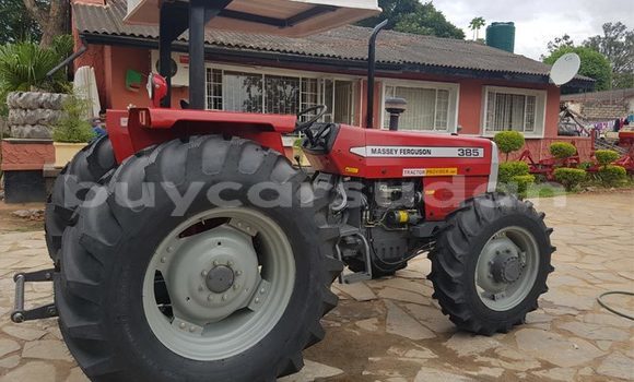 Buy Used Caterpillar 120 Other Truck in Abu Hijar in Sinnar Buy Used Caterpillar 120 Other Truck in Abu Hijar in Sinnar