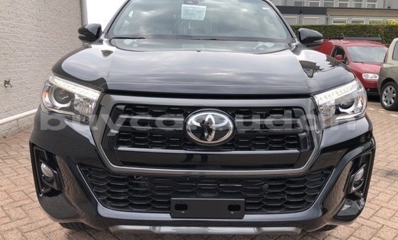 Buy Used Toyota Hilux Black Car in al–Khartum in al-Khartum Buy Used Toyota Hilux Black Car in al–Khartum in al-Khartum