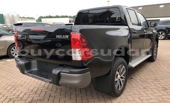 Buy Used Toyota Hilux Black Car in al–Khartum in al-Khartum Buy Used Toyota Hilux Black Car in al–Khartum in al-Khartum