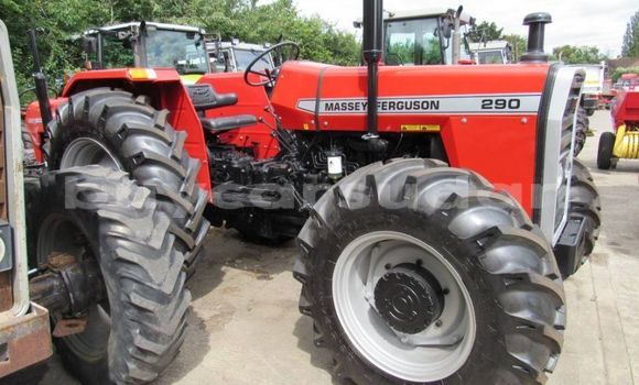 Buy Used Caterpillar 120 Black Truck in Port–Soudan in Red Sea Buy Used Caterpillar 120 Black Truck in Port–Soudan in Red Sea