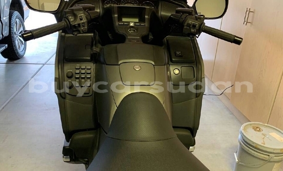 Buy Used Honda GOLD WING Black Bike in Ad–Damazin in Blue Nile Buy Used Honda GOLD WING Black Bike in Ad–Damazin in Blue Nile