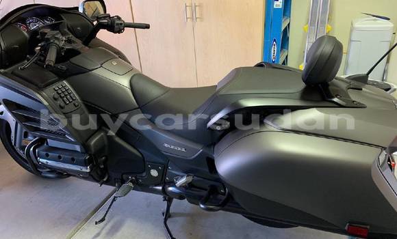 Buy Used Honda GOLD WING Black Bike in Ad–Damazin in Blue Nile Buy Used Honda GOLD WING Black Bike in Ad–Damazin in Blue Nile