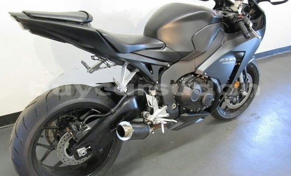 Buy Used Honda CBR 1000 RR Black Bike in Ad–Damazin in Blue Nile Buy Used Honda CBR 1000 RR Black Bike in Ad–Damazin in Blue Nile