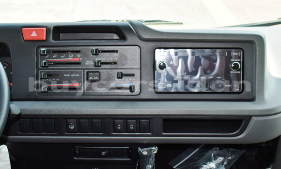 Acheter Neuf Voiture Toyota Coaster Blanc à Import - Dubai, État d'Al Jazirah Acheter Neuf Voiture Toyota Coaster Blanc à Import - Dubai, État d'Al Jazirah