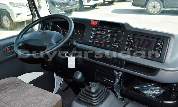 Acheter Neuf Voiture Toyota Coaster Blanc à Import - Dubai, État d'Al Jazirah Acheter Neuf Voiture Toyota Coaster Blanc à Import - Dubai, État d'Al Jazirah