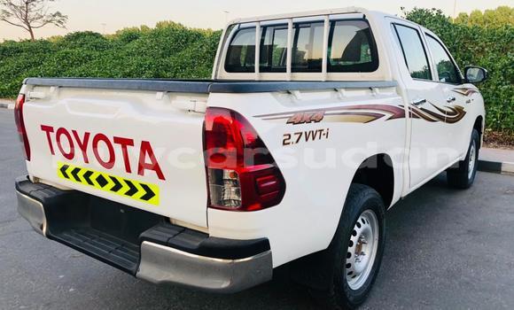 Buy Used Toyota Hilux White Car in Khartoum in Khartoum Buy Used Toyota Hilux White Car in Khartoum in Khartoum