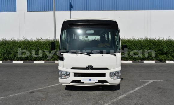 Acheter Occasion Voiture Toyota Coaster Blanc à Import - Dubai, État d'Al Jazirah Acheter Occasion Voiture Toyota Coaster Blanc à Import - Dubai, État d'Al Jazirah
