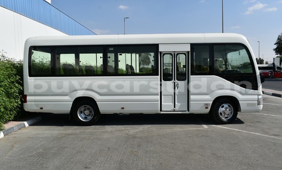 Acheter Occasion Voiture Toyota Coaster Blanc à Import - Dubai, État d'Al Jazirah Acheter Occasion Voiture Toyota Coaster Blanc à Import - Dubai, État d'Al Jazirah
