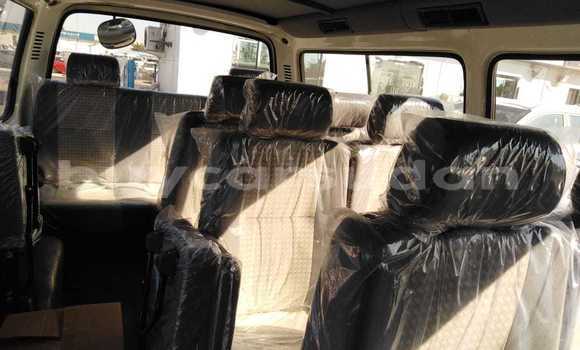 Buy New Jinbei Haise White Car in al–Khartum in al-Khartum Buy New Jinbei Haise White Car in al–Khartum in al-Khartum