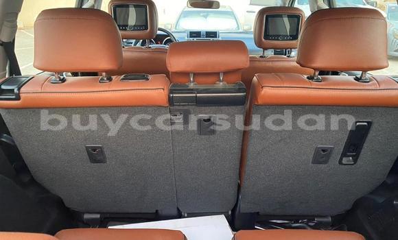 Buy Used Toyota Prado White Car in Khartoum in Khartoum Buy Used Toyota Prado White Car in Khartoum in Khartoum