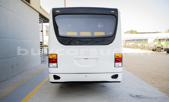 Buy New Chevrolet Spin Beige Car in al–Khartum in al-Khartum Buy New Chevrolet Spin Beige Car in al–Khartum in al-Khartum