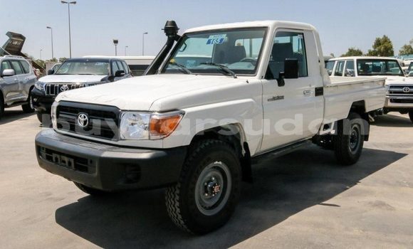 Buy New Toyota Pickup White Car in Abu 'Usar in al-Jazirah