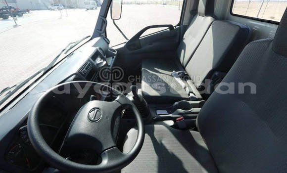 Buy New Hino 916 White Truck in Import - Dubai in Al Jazirah State Buy New Hino 916 White Truck in Import - Dubai in Al Jazirah State