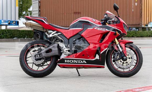 Buy Import Honda CBR Red Bike in ad–Damazin in an-Nil-al-Azraq Buy Import Honda CBR Red Bike in ad–Damazin in an-Nil-al-Azraq
