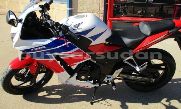 Buy Used Honda CBR 1000 RR Red Bike in ad–Dindar in Sinnar Buy Used Honda CBR 1000 RR Red Bike in ad–Dindar in Sinnar