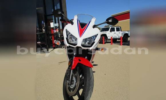 Buy Used Honda CBR 1000 RR Red Bike in ad–Dindar in Sinnar Buy Used Honda CBR 1000 RR Red Bike in ad–Dindar in Sinnar