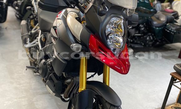 Buy Used Suzuki V-Strom Red Bike in Juba in Bahr-al-Jabal