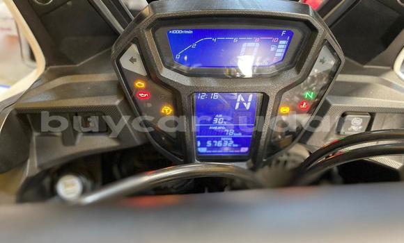 Buy Used Honda CRF White Bike in Bur Sudan in al-Bahr-al-Ahmar Buy Used Honda CRF White Bike in Bur Sudan in al-Bahr-al-Ahmar