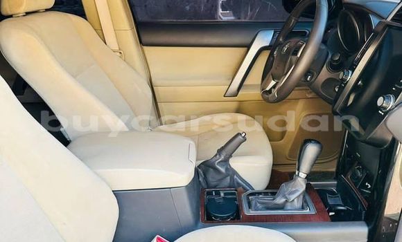 Buy Used Toyota Prado White Car in Khartoum in Khartoum Buy Used Toyota Prado White Car in Khartoum in Khartoum