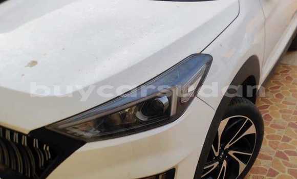 Buy Used Hyundai Tucson White Car in Khartoum in Khartoum Buy Used Hyundai Tucson White Car in Khartoum in Khartoum