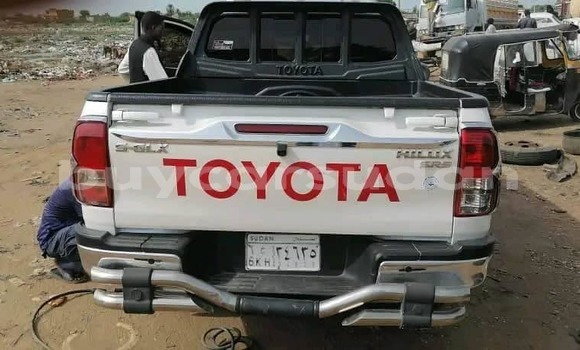 Buy Used Toyota Hilux White Car in Khartoum in Khartoum Buy Used Toyota Hilux White Car in Khartoum in Khartoum