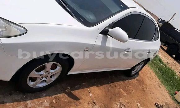 Acheter Occasion Voiture Toyota Avensis Blanc à Khartoum, Khartoum Acheter Occasion Voiture Toyota Avensis Blanc à Khartoum, Khartoum