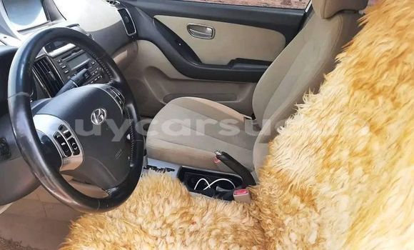 Acheter Occasion Voiture Toyota Avensis Blanc à Khartoum, Khartoum Acheter Occasion Voiture Toyota Avensis Blanc à Khartoum, Khartoum