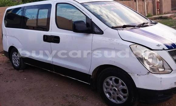 Buy Used Hyundai H1 White Car in Khartoum in Khartoum Buy Used Hyundai H1 White Car in Khartoum in Khartoum
