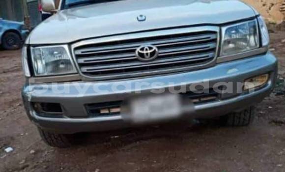 Buy Used Toyota Highlander Other Car in Khartoum in Khartoum