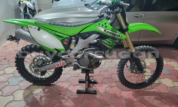 Buy Used Kawasaki KX Green Bike in al–Khartum in al-Khartum Buy Used Kawasaki KX Green Bike in al–Khartum in al-Khartum