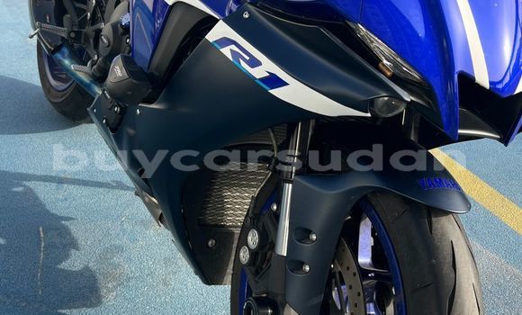 Buy Used Yamaha R1 Blue Bike in Abu Hijar in Sinnar