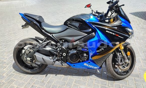 Buy Used Suzuki GSX-S Blue Bike in al–Karaymat in al-Jazirah